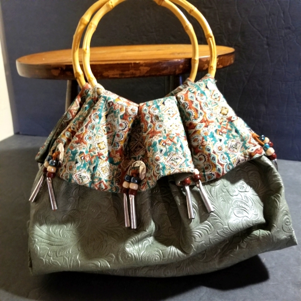 Handmade Tooled Leather Bamboo Navajo Bohemian Shoulder Bag Green Beaded